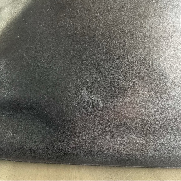 Coach Legacy Should Bag - Picture 9 of 9